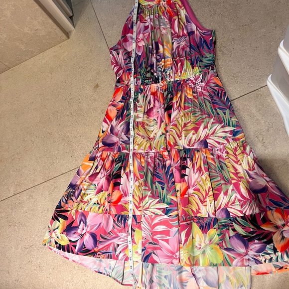 KOBI HALPERIN Hope Floral-Print Tiered
Halter Dress - Picture 4 of 7